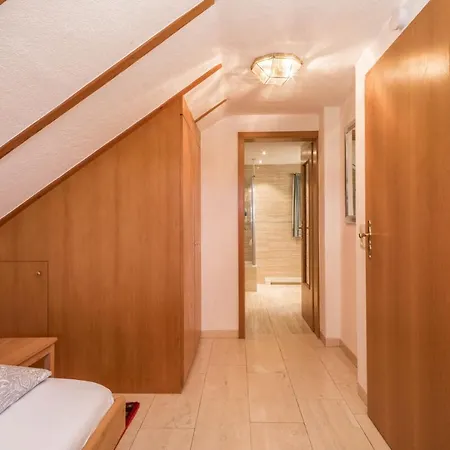 Ferienwohnung Hanna Apartment *